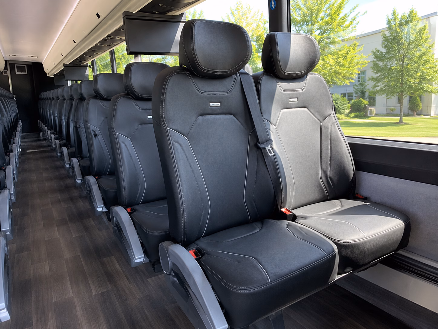 how the type of bus changes the price in palo alto california