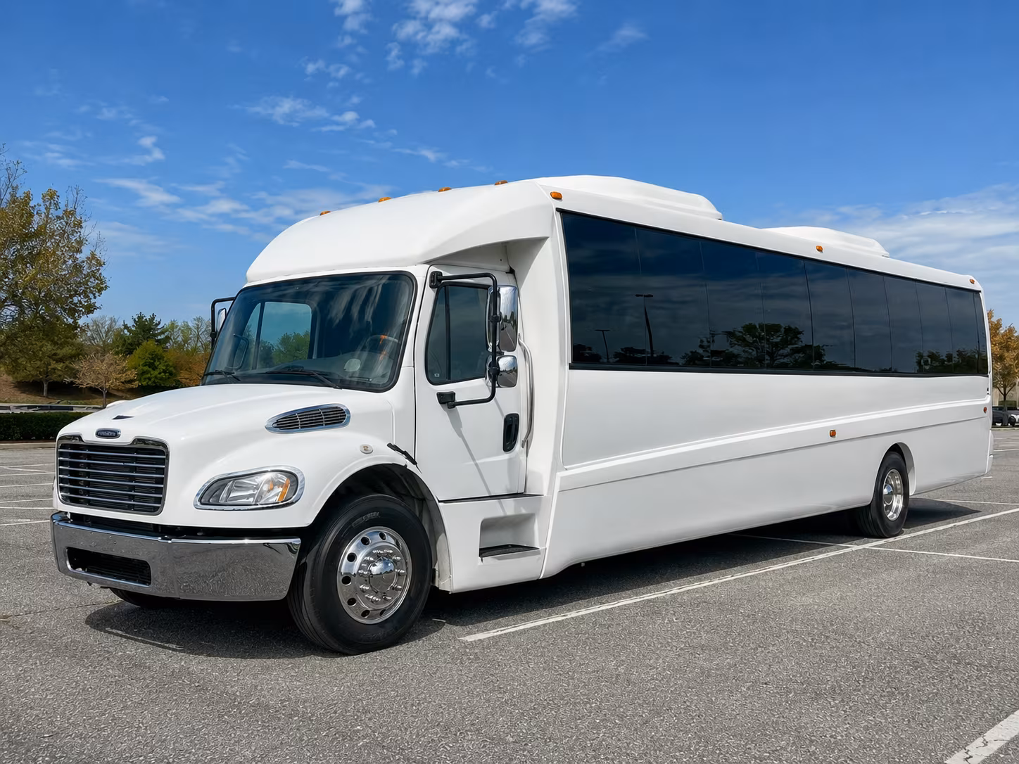 palo alto 30 passenger party bus